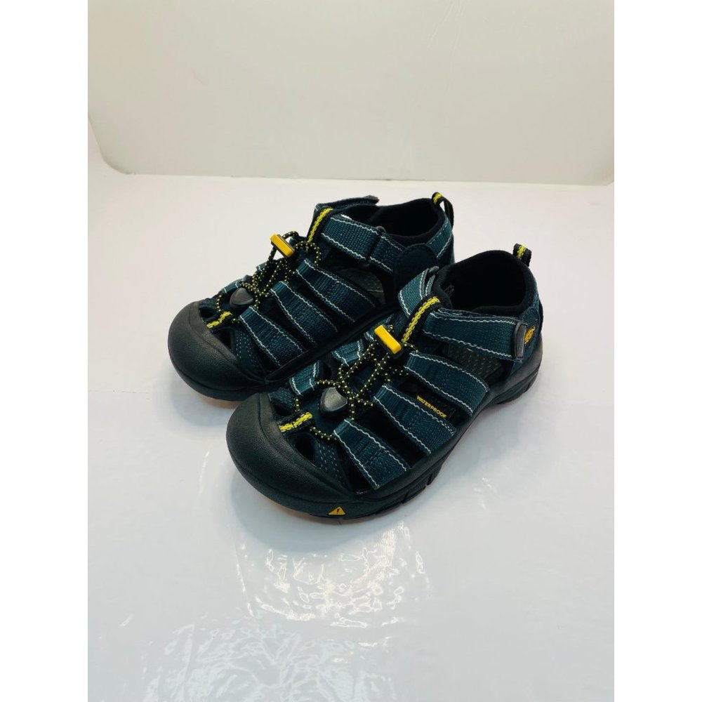 Keen Newport Sandals Kids 1 Navy NWOT